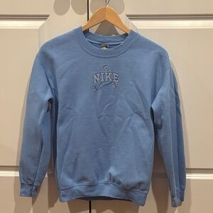 Gildan Women's Blue Crewneck Sweater